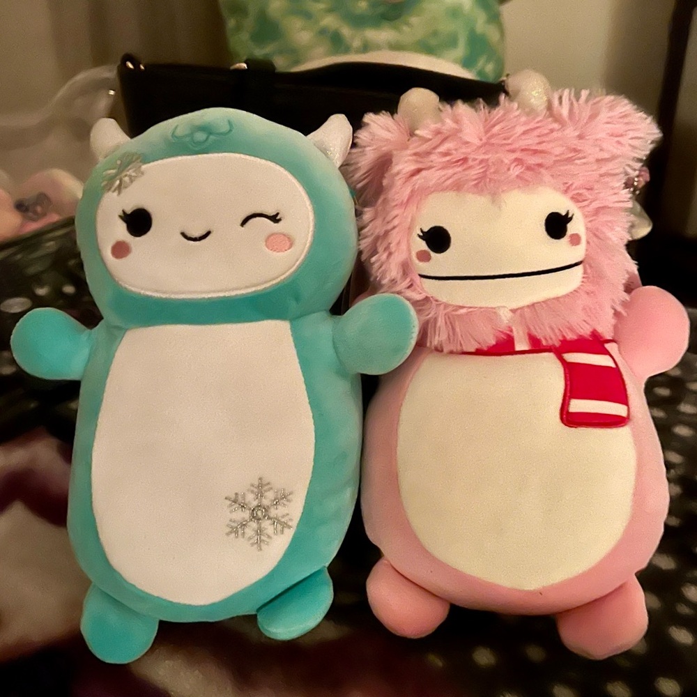 Meet 10” Adorable Brina & Yollie Hug Mees